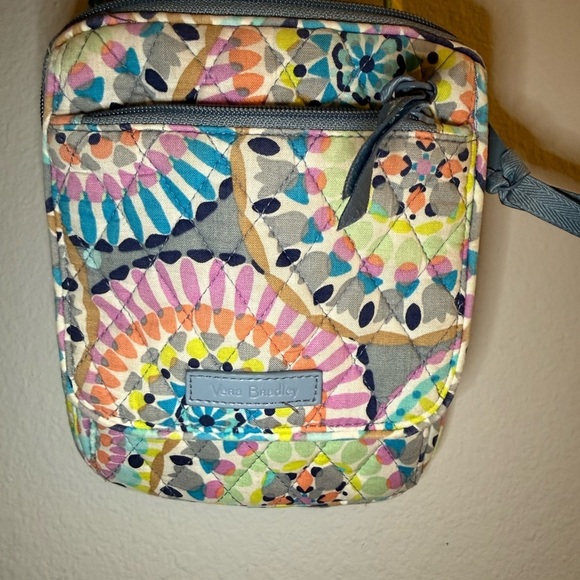Vera Bradley Handbags - Vera Bradley Colorful Patterned Crossbody Bag